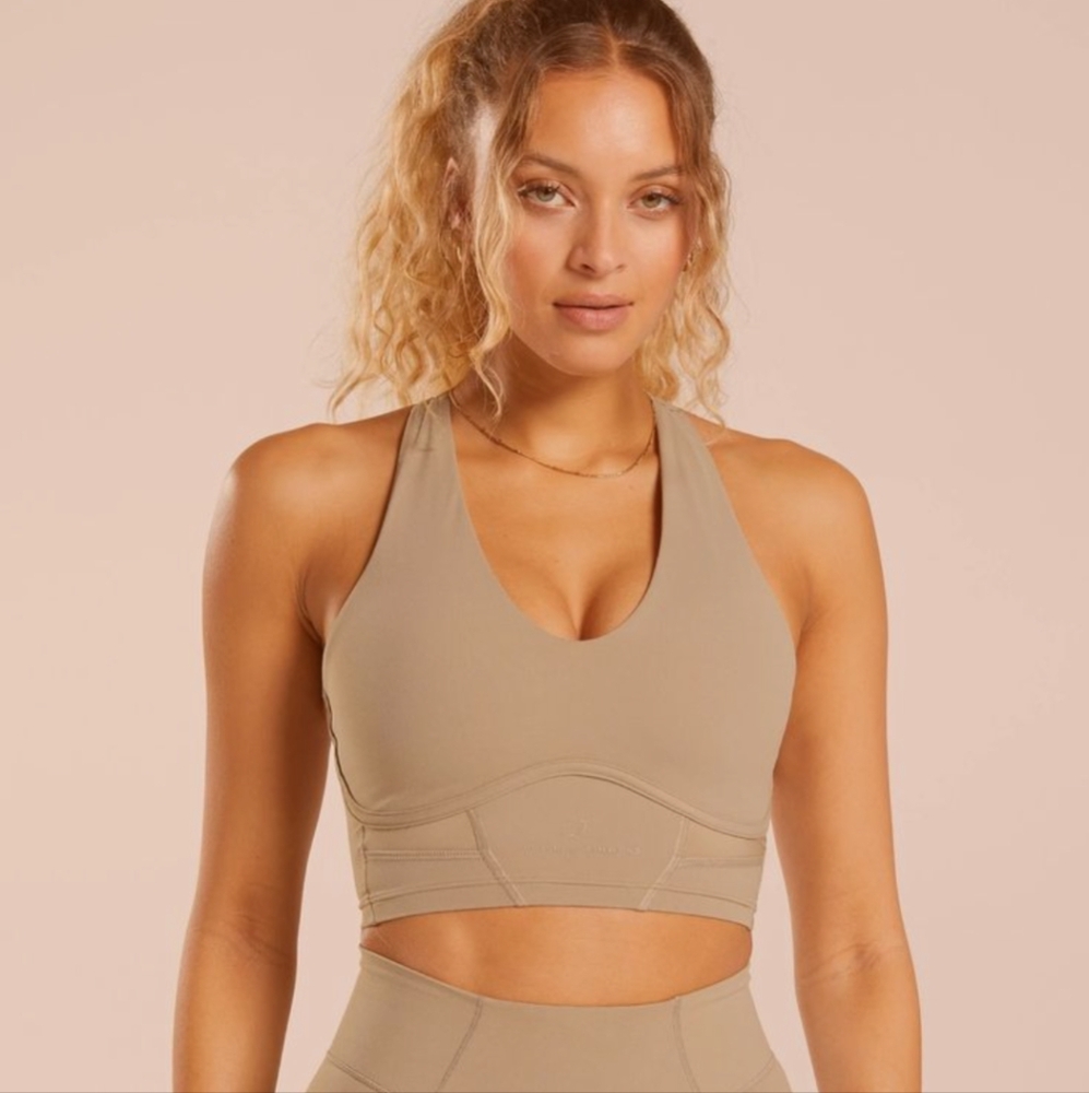 Gymshark Whitney Simmons Sports Bra Cement Brown Medium